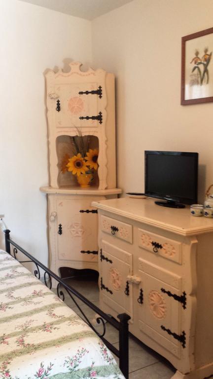 Villa San Rocco B&B Пьомбино Экстерьер фото